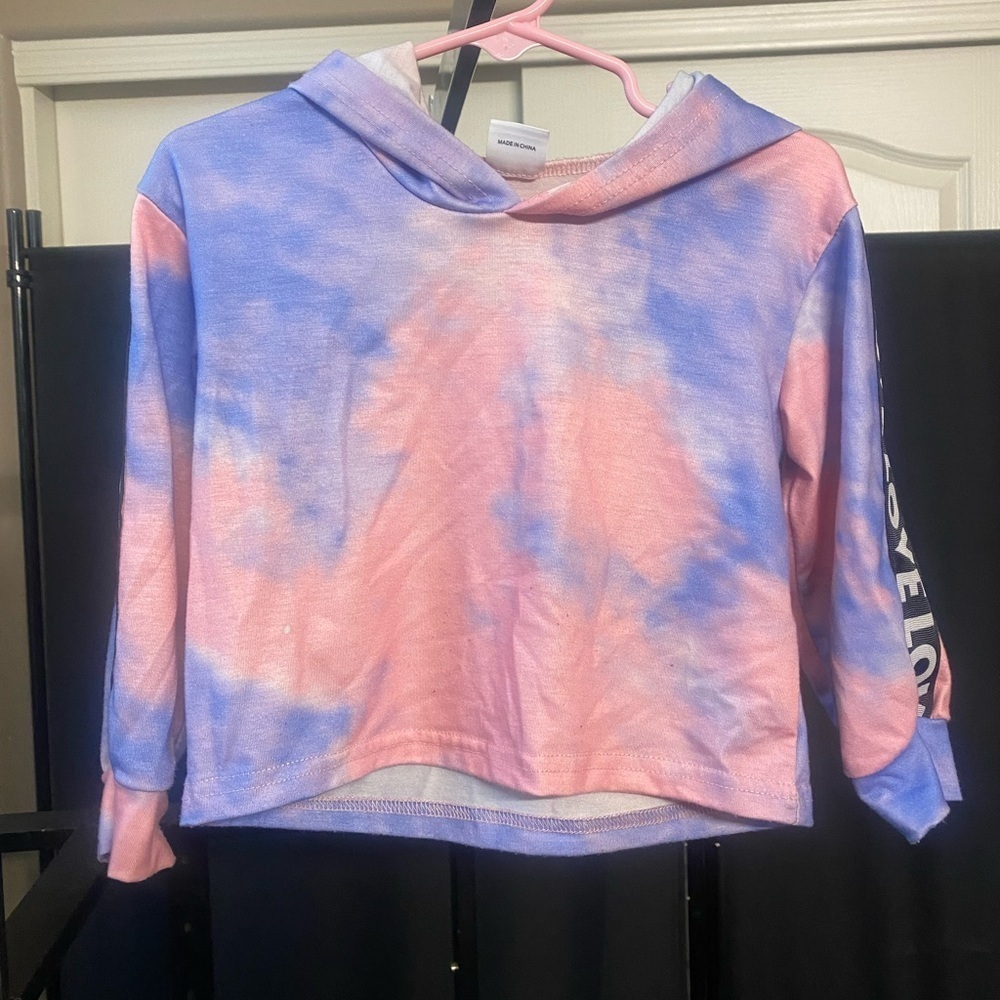 ‼️TODDLER TYE DYE CROP HOODIE‼️